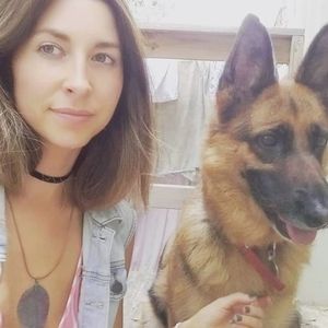 Meet your Posher, Brooke